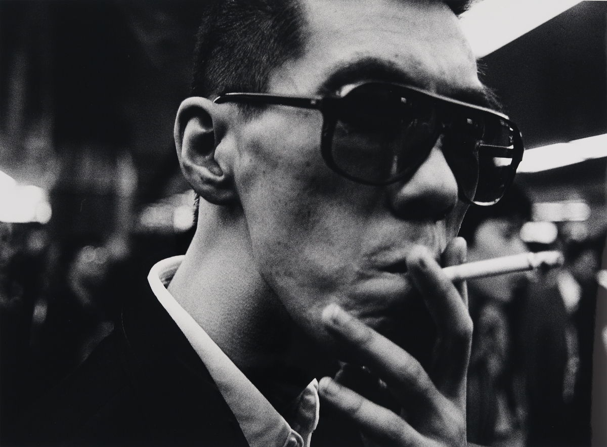 Michio Yamauchi, "Tokyo (Ikebukuro station)", 1984/1985, gelatin silver print, image size: 39.9 x 54.1 cm, paper size: 46.8 x 55.9 cm