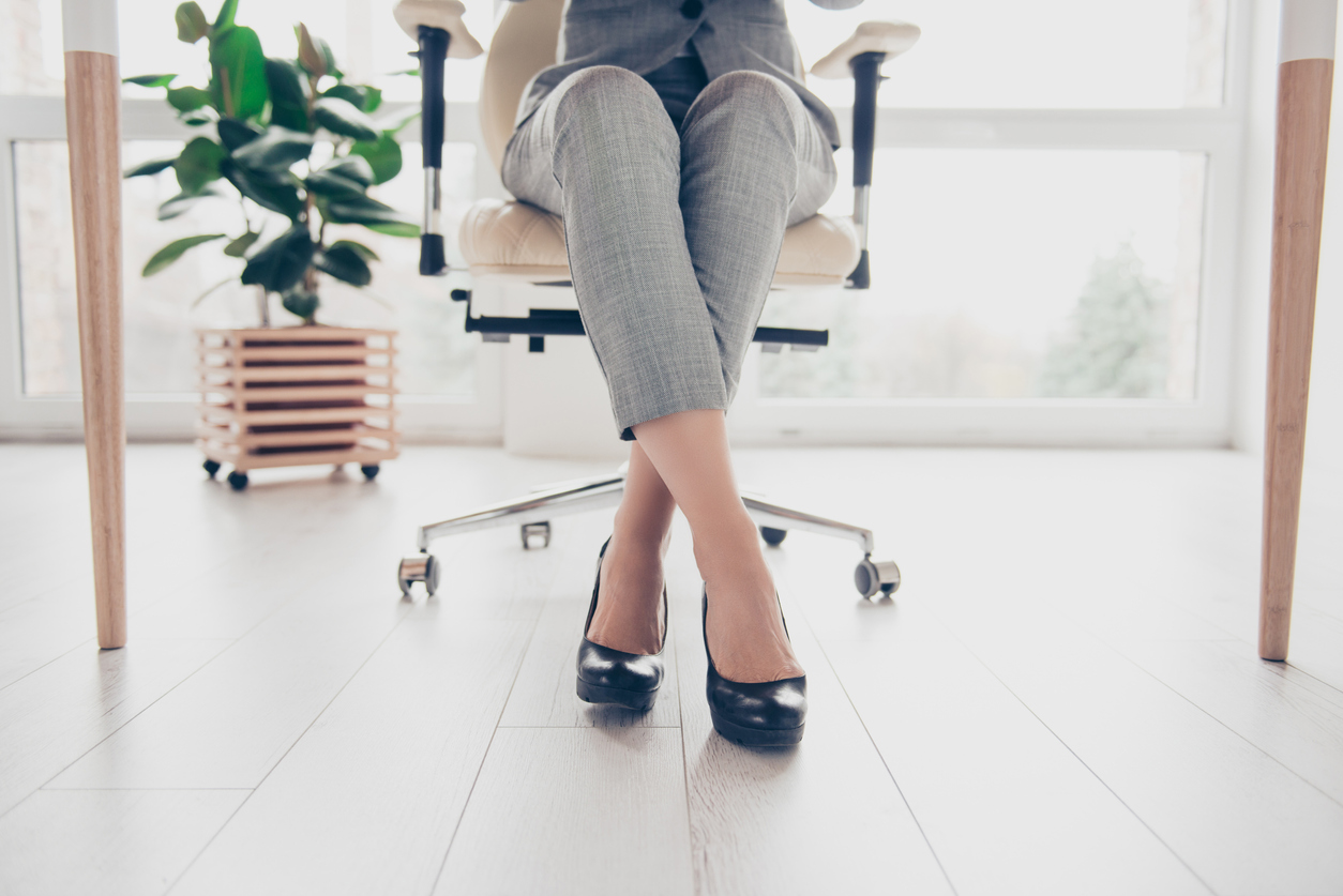 Keep your feet covered, too - Office Fashion - 4 tips for wearing it right in the Japanese workplace