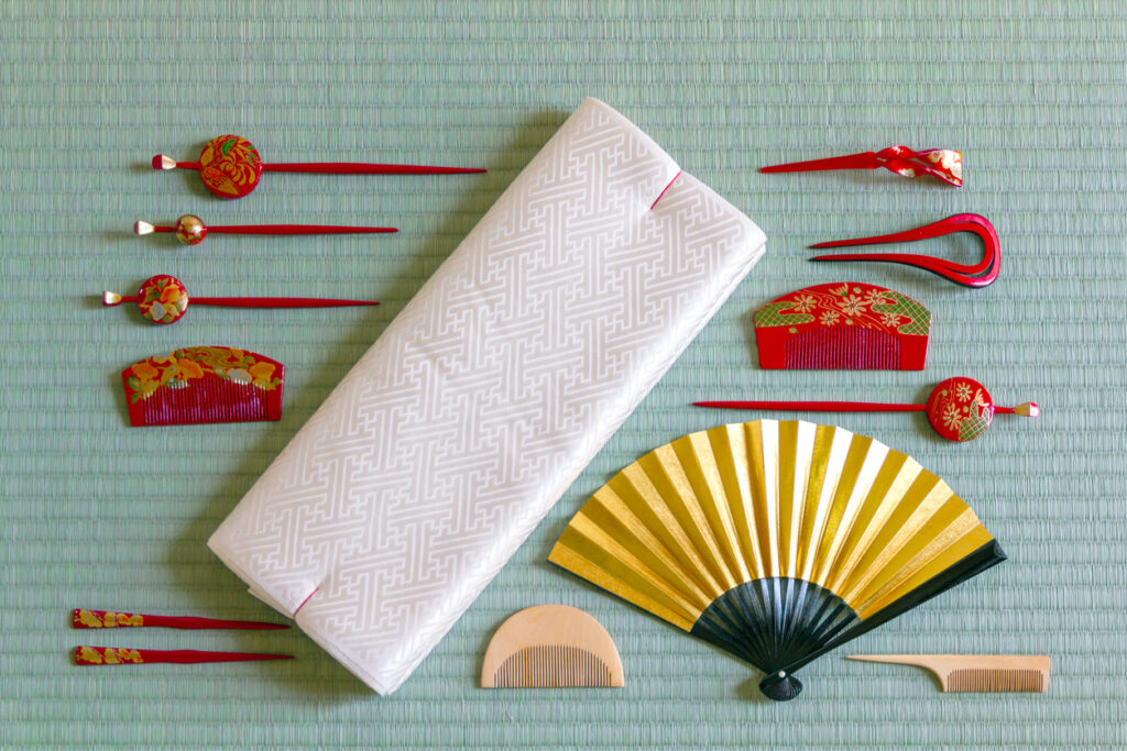 What Is Urushi? Urushi: A Beginner’s Guide To Japanese Lacquerware